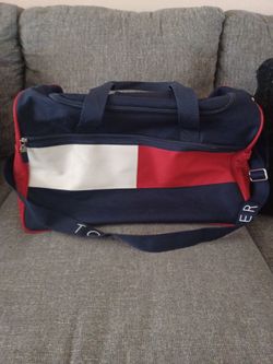 Duffle bag- tommy