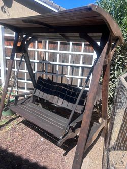 Vintage Jensen Jarah Australian Hardwood porch  swing