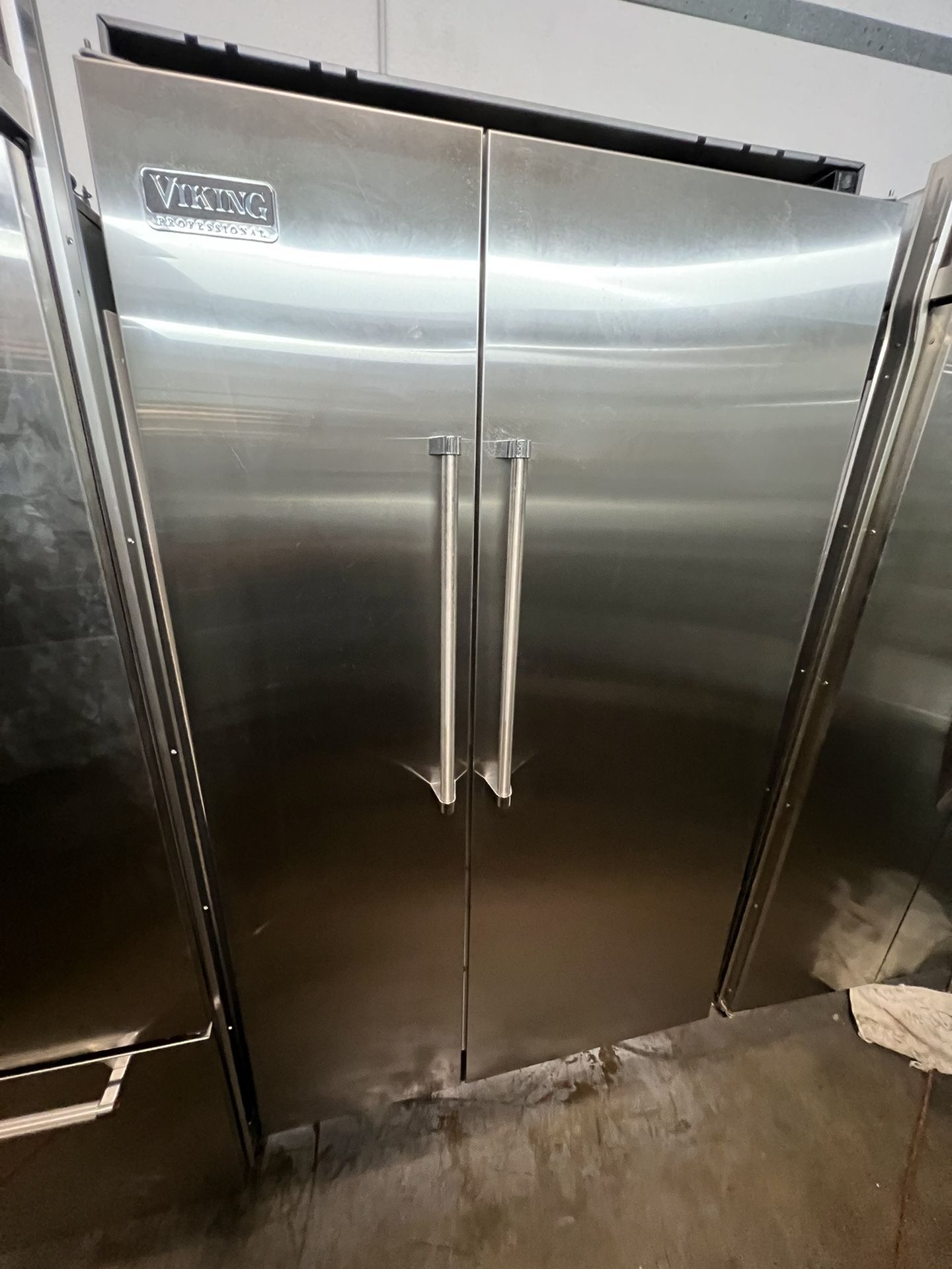 Viking 48” Built In Refrigerator 2yr Warranty