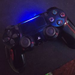PS4 Controller 