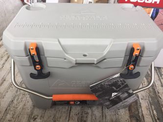 26 qt brand new ozark trail