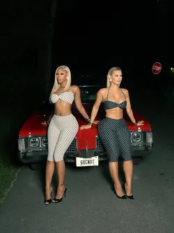 Temptation Dot Set