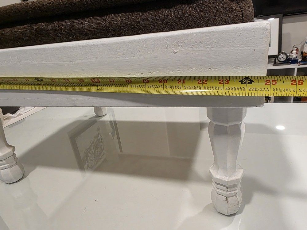 Cat bed - whiteVintage Black & Gold Neoclassical Style Wall Hangings by Turner Mfg. Co. S/4