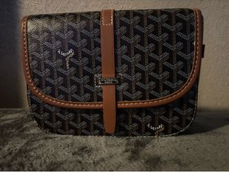 Grey and brown gy bag