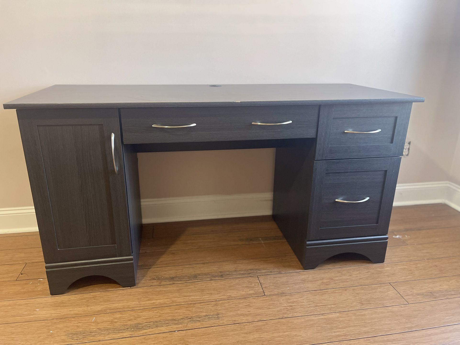 Computer Desk