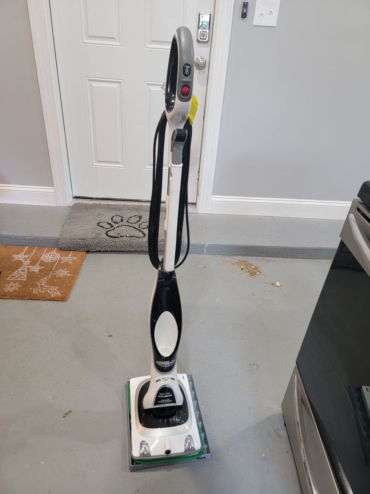 Shark Duo Mop SP600Q (Accessories Included )