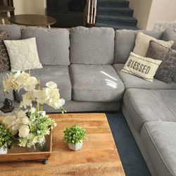 Sectional  .. Couch  .. Sofa 