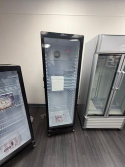Available in sizes ranging from 3 cu. ft. up to 29 cu. ft., these coolers
