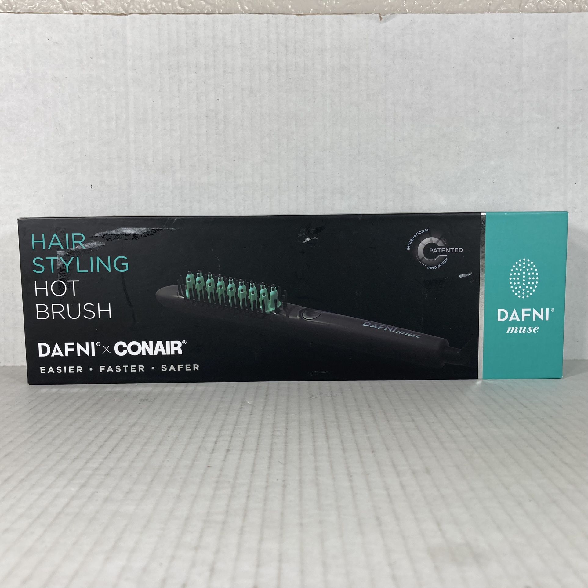 NEW Dafni Muse Conair Hair Styling Hot Brush Black BC001DF OPEN BOX