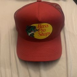 BASS PRO SHOPS TRUCKER HAT