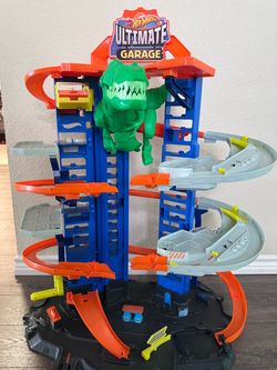 Hot Wheels Ultimate Garage Playset