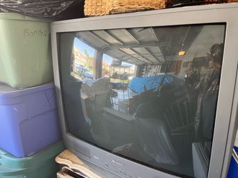 GARAGE SALE 12000 BLOCK OF CARNATION STREET EASTVALE CA 5&6 SEPTEMBER 2026