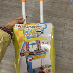 NWT Master Chef 2-in-1 Kids Playset