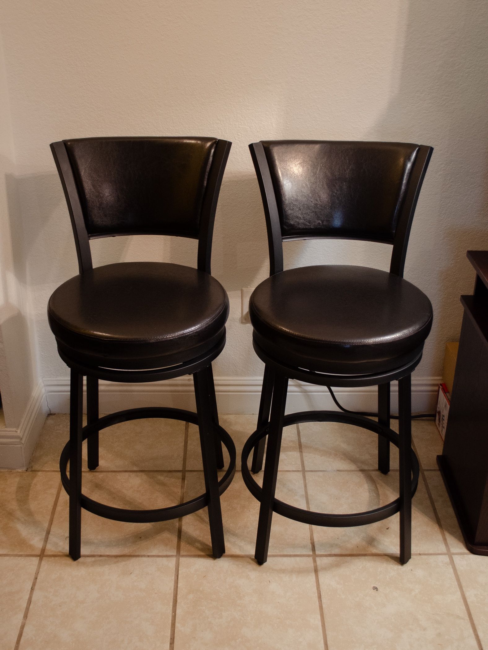 Bar Stool Set