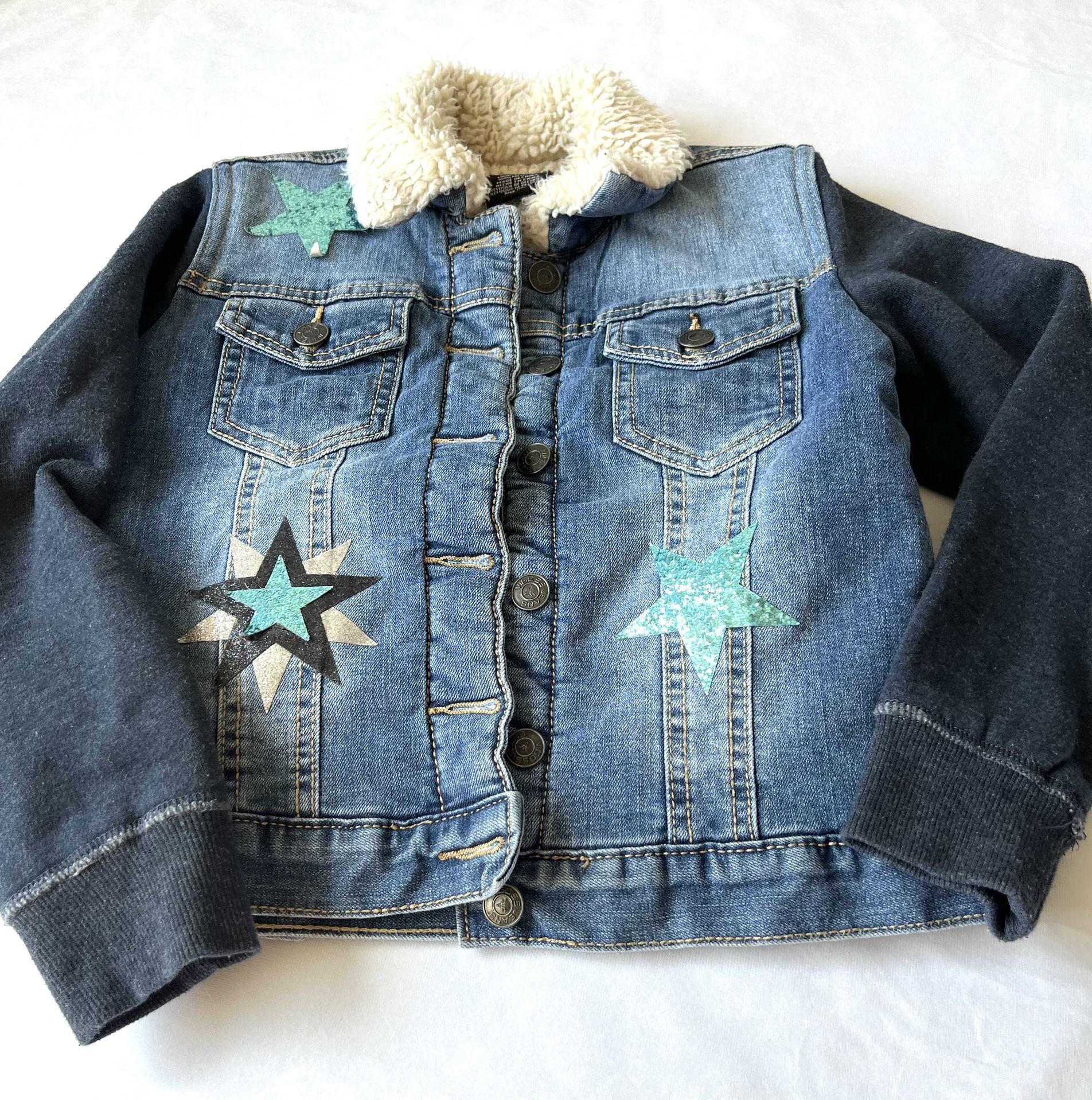 Vigoss girls fur sherpa lined denim jean decorated jacket size 8 patches sequin patches small BBQ