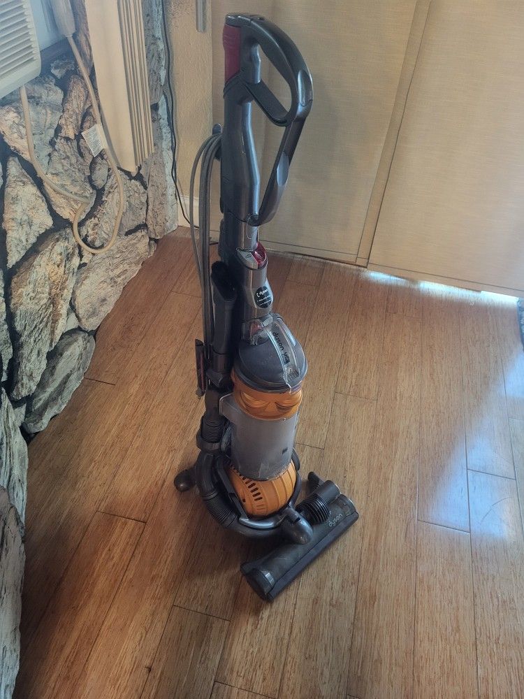 Dyson Vacuum Cleaner