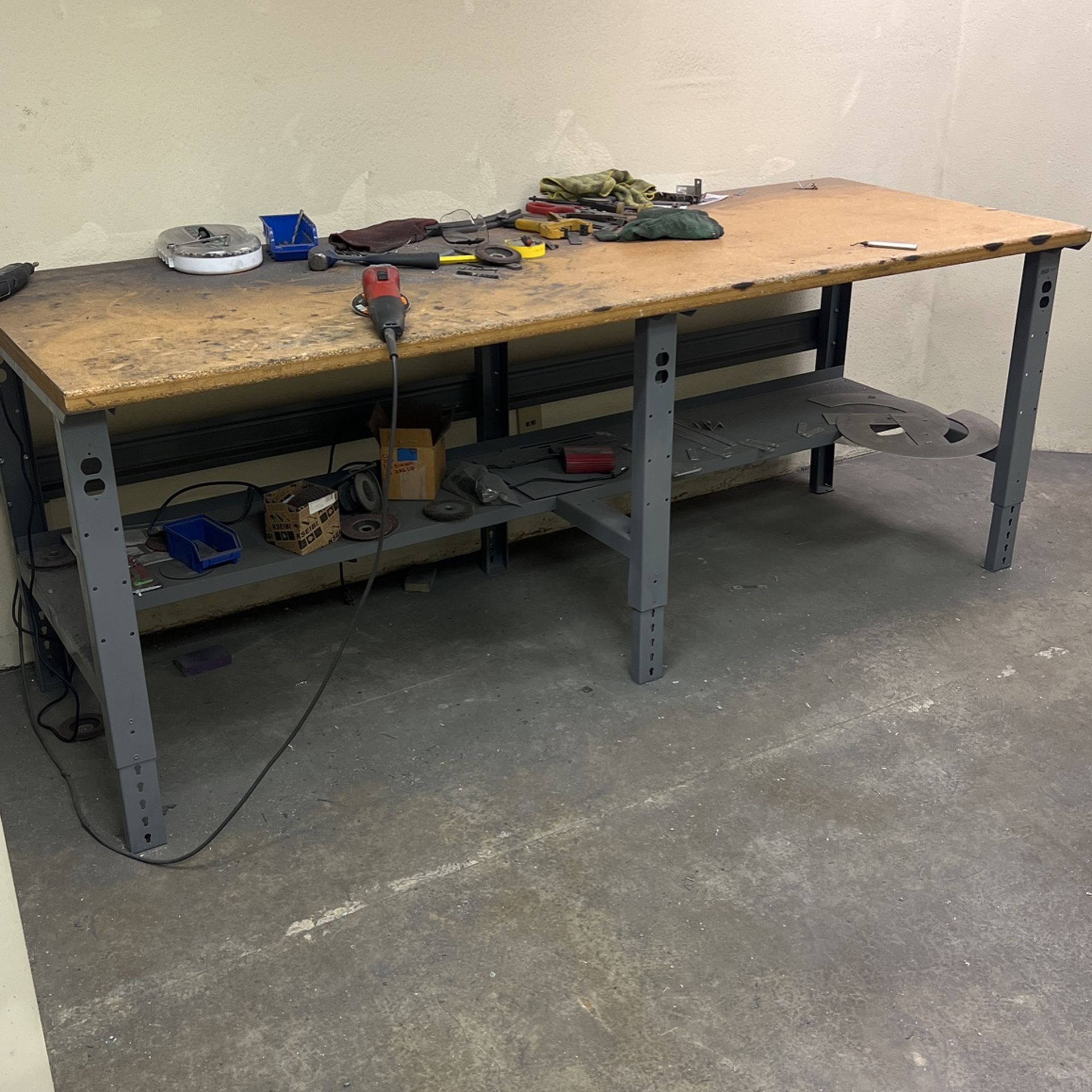 Work Bench/table