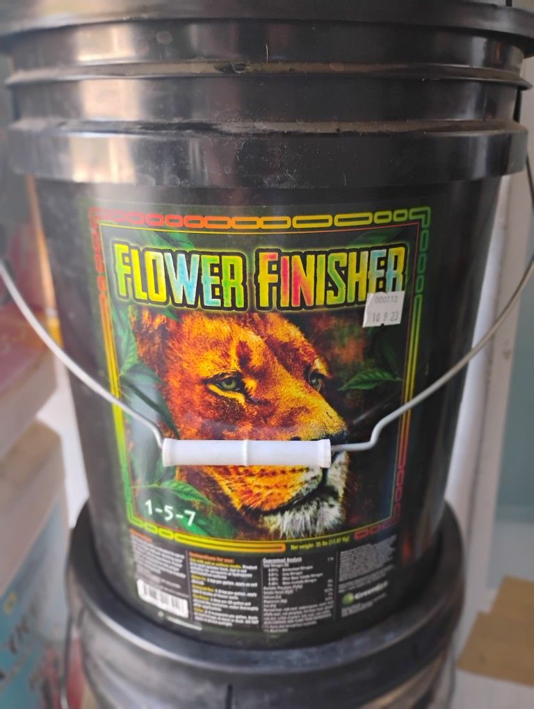 1-5-7 Flower Finisher Nutrients 5 Gallon