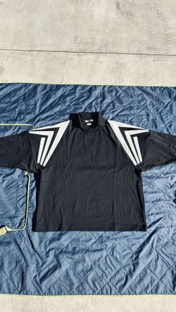 Fear Of God Adidas Goalie Jersey - NEW Size L for Sale in El Fear Of God Adidas Goalie Jersey - NEW Size L for Sale in El