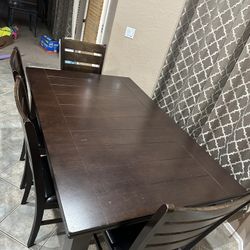 Dining Table 6 Seater