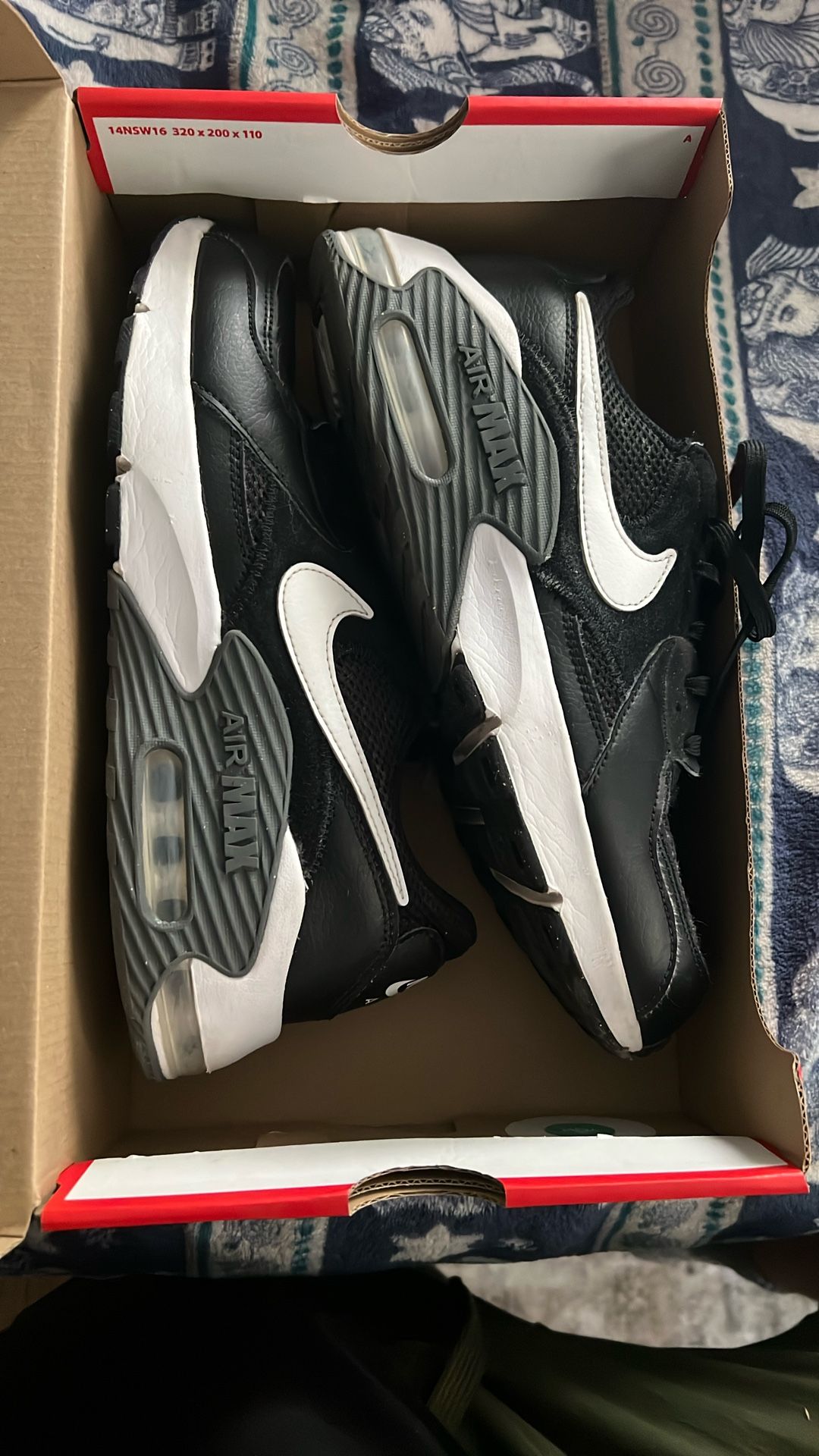 Air Max Excee