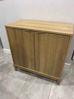 Storage cabinet