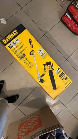 DeWalt Brushless Folding String Trimmer And Axial Blower Combo Kit