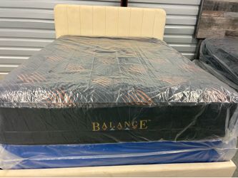 BRAND NEW American Made Memory Foam Firm Hybrid Mattress