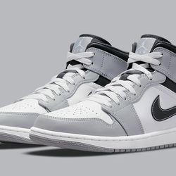Nike Jordan 1 Mid Light Smoke Grey Anthractite Size 9.5