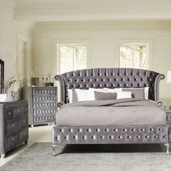4PC QUEEN BEDROOM SET $1899 OR E KING $1999 CO (FREE LOCAL DELIVERY ) 