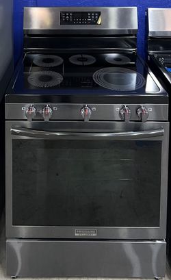 FRIGIDAIRE Range GCRE3060BD 02035 .