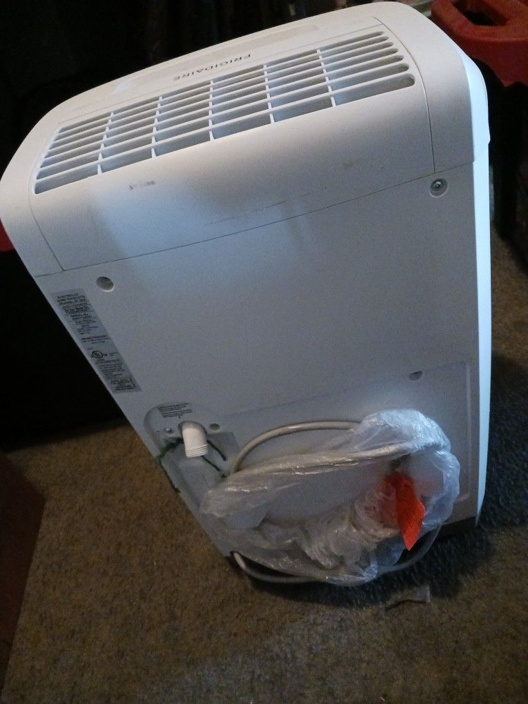 Frigidaire  Dehumidifier 