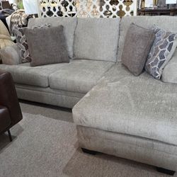 New Comfortable Reversible Sofa Chaise (Sectional)
