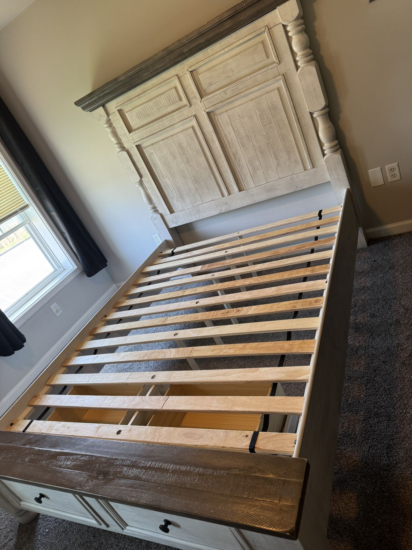 Queen Bed