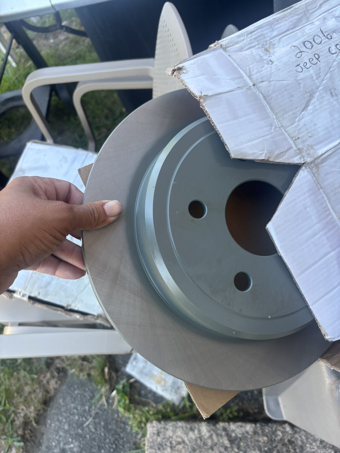 2 Rotors For Jeep Commander 