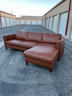 ✨ Brown Top Grain Leather Sectional Sofa ✨ ($10 delivery)