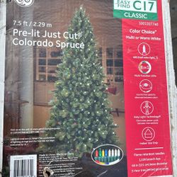 Christmas Tree- GE 7.5 ft 