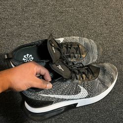 Nike Air Max Flyknit