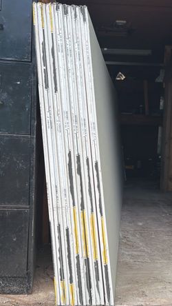5/8in x 4 ft x 11ft  drywall