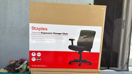 Staples Traymore Ergonomic Manager Chair New in Sealed Box