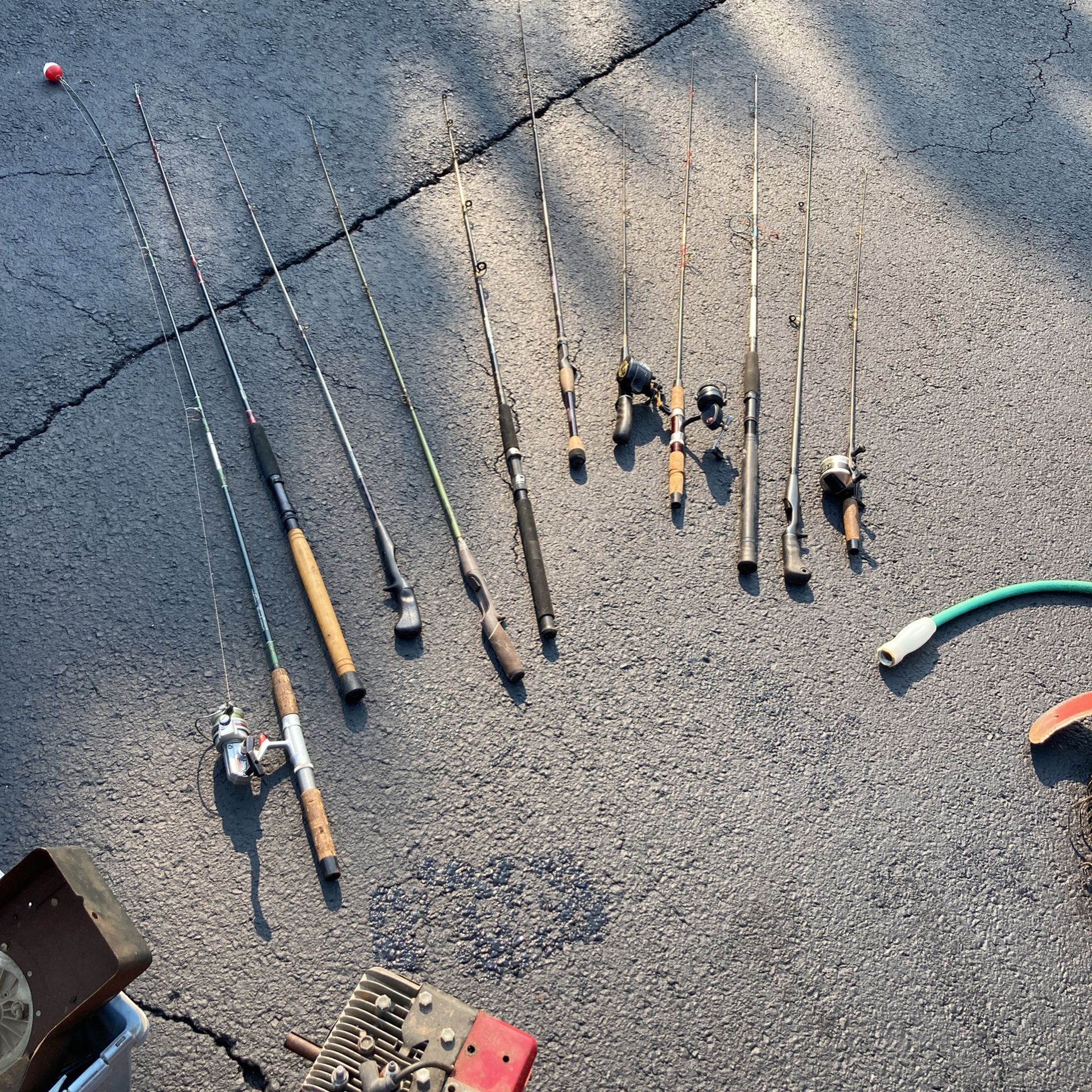 11 Fishing Poles 4 Have Reels