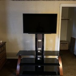 Working 40 Inch TV With Glass Stand 