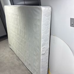 Serta Queen Boxspring