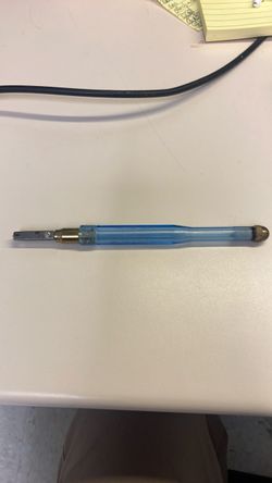 Stained glass oil feed glass cutter