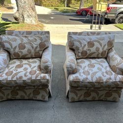 Accent chairs