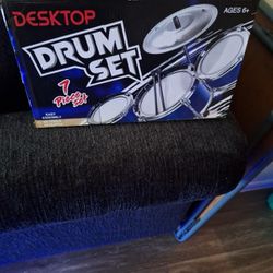 7 Piece Desktop Drum Set
