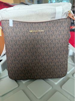 Michael kors crossbody bag brand new