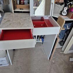 Girls Vanity Side Table