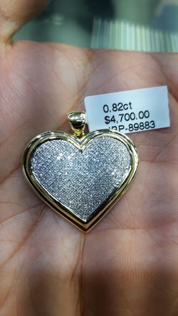 14k gold diamond heart pendant