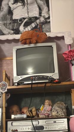 13” Retro Vintage Gaming TV
